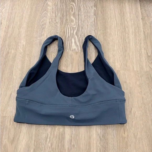 Lululemon Reversible Sports Bra - Picture 4 of 4